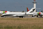(Private) Bombardier BD-700-1A10 Global 6000 (M-AAAL) at  Lisbon - Portela, Portugal