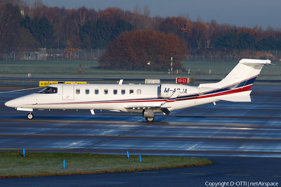 Ryanair Bombardier Learjet 45 (M-ABJA) | Photo 481434