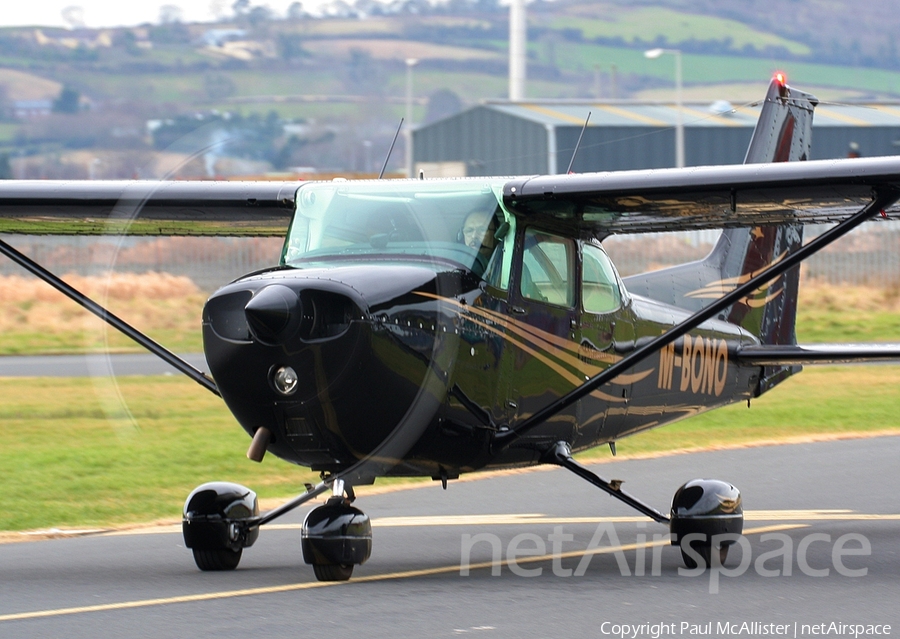 (Private) Cessna 172N Skyhawk (M-BONO) | Photo 4044