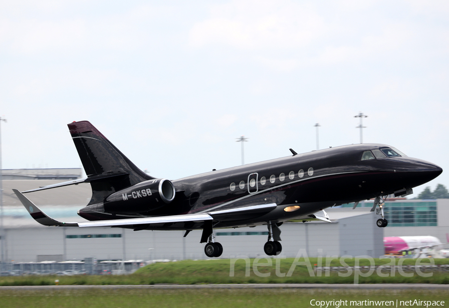 (Private) Dassault Falcon 2000 (M-CKSB) | Photo 246549