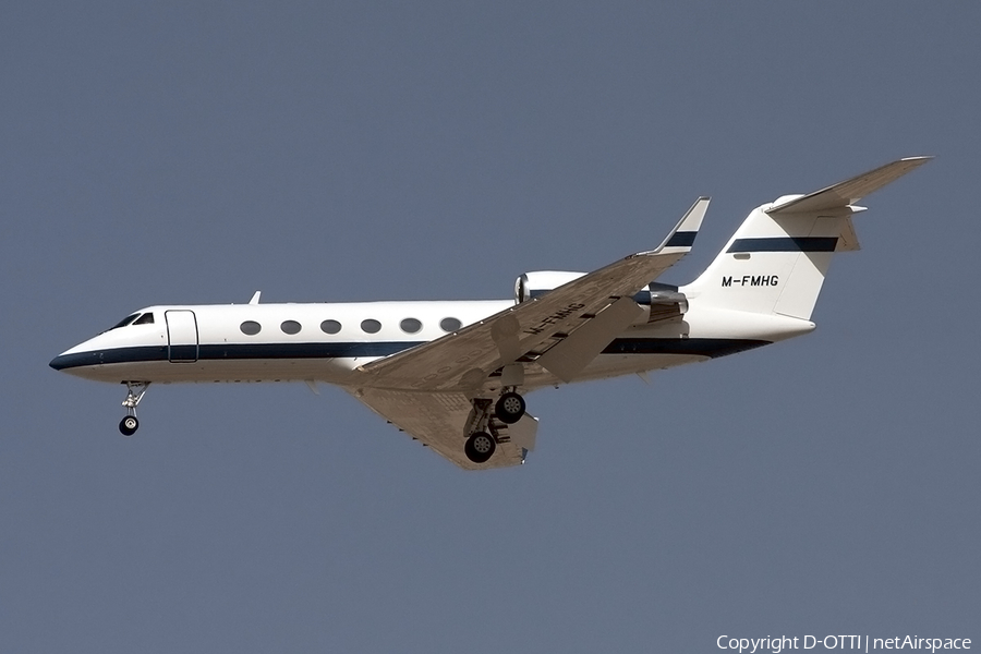 (Private) Gulfstream G-IV SP (M-FMHG) | Photo 285733