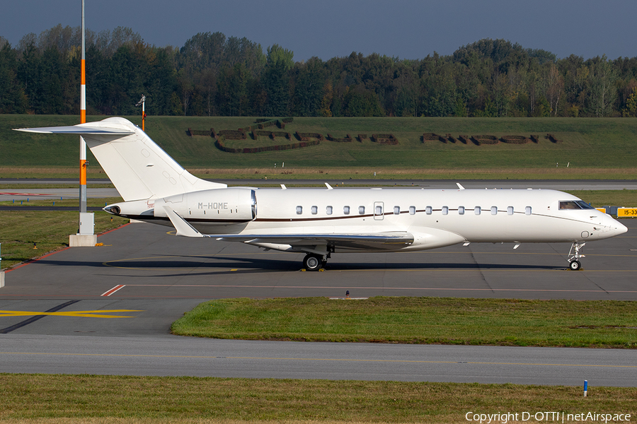 Execujet Middle East Bombardier BD-700-1A10 Global 6000 (M-HOME) | Photo 266087