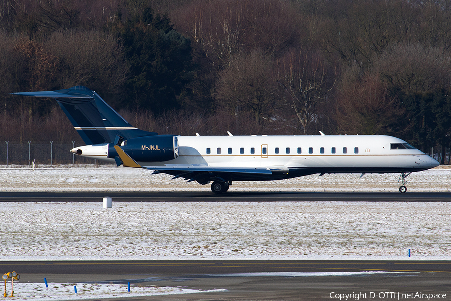 (Private) Bombardier BD-700-1A10 Global Express (M-JNJL) | Photo 224057