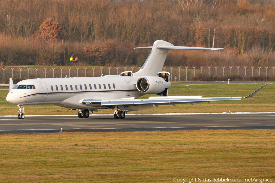 (Private) Bombardier BD-700-2A12 Global 7500 (M-LWCW) | Photo 420866