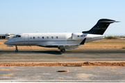 Hamlin Jet Bombardier BD-100-1A10 Challenger 300 (M-NEWT) at  Faro - International, Portugal