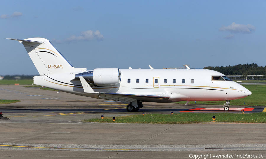 ABC Bedarfsflug Bombardier CL-600-2B16 Challenger 604 (M-SIMI) | Photo 125565