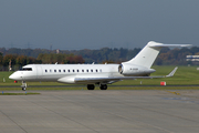 VipJet Bombardier BD-700-1A10 Global Express XRS (M-SSSR) at  Hamburg - Fuhlsbuettel (Helmut Schmidt), Germany