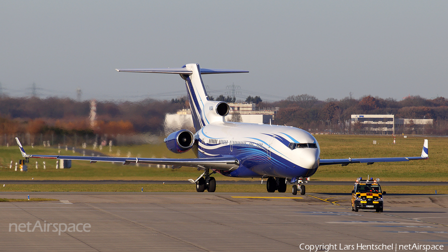 Starling Aviation Boeing 727-2X8(Adv RE) (M-STAR) | Photo 132537