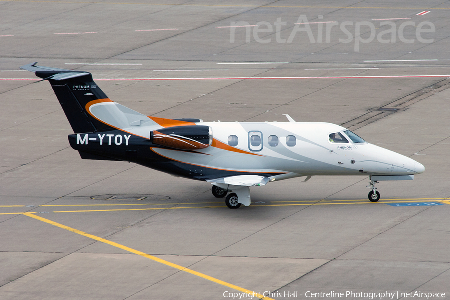 (Private) Embraer EMB-500 Phenom 100 (M-YTOY) | Photo 115366