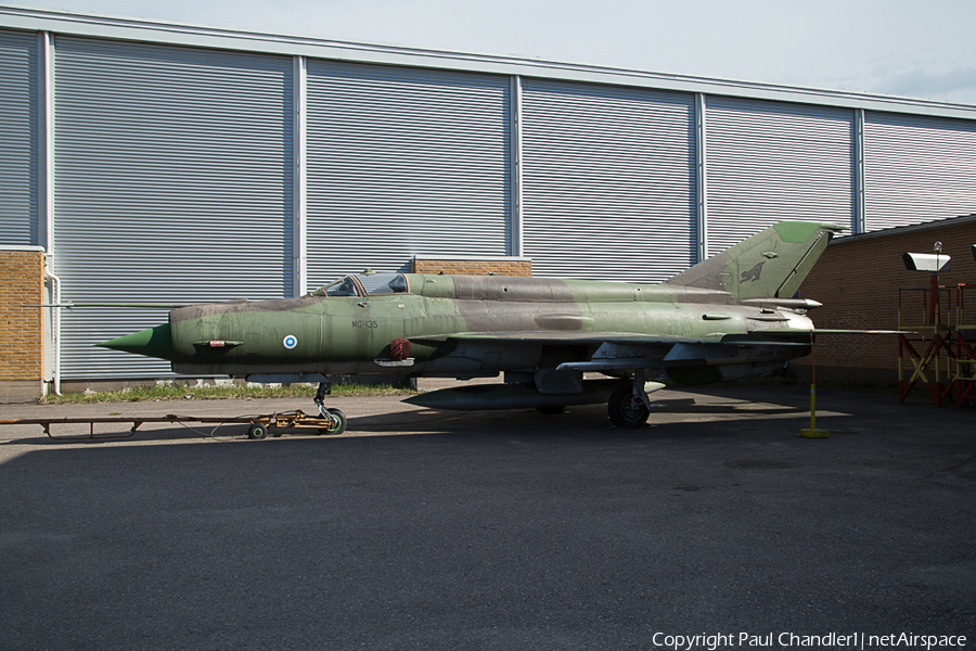 Finnish Air Force Mikoyan-Gurevich MiG-21bis Fishbed L (MG-135) | Photo 107556