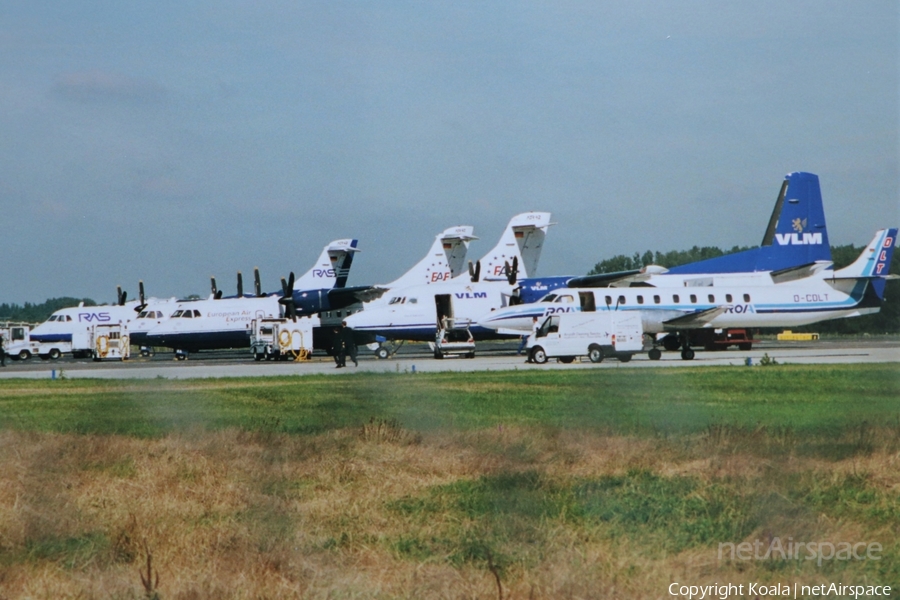 Aviation photo 563711