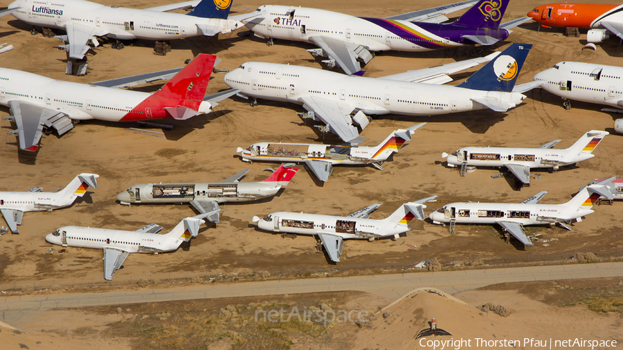 Aviation photo 105015