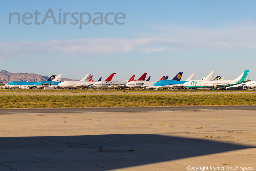 Aviation photo 676198