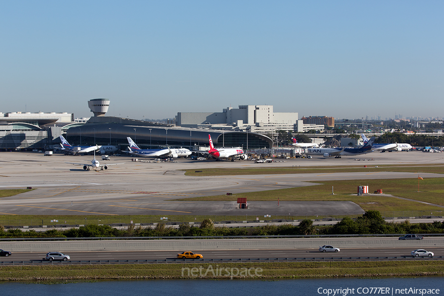 Aviation photo 14010