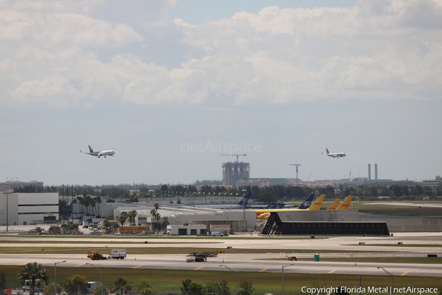 Aviation photo 322415