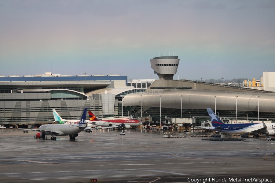 Aviation photo 549014