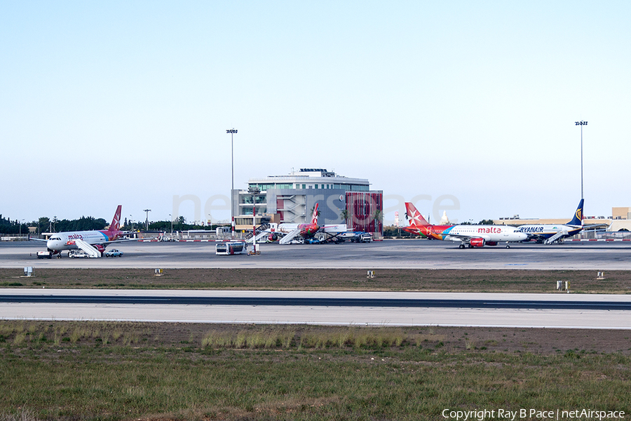 Aviation photo 375942