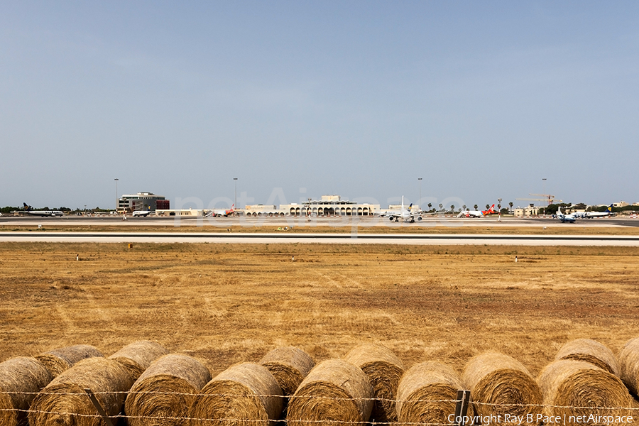 Aviation photo 385534