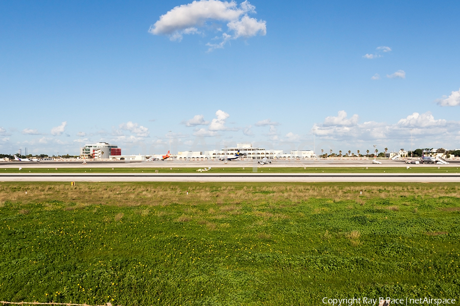 Aviation photo 416110