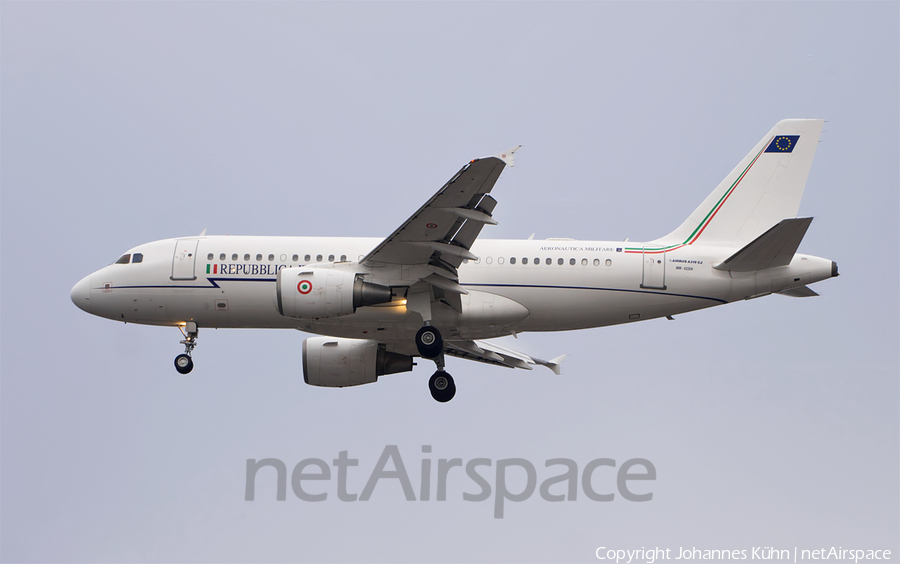 Italian Air Force (Aeronautica Militare Italiana) Airbus A319-115 CJ (MM62209) | Photo 368953