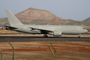 Italian Air Force (Aeronautica Militare Italiana) Boeing KC-767A/767-2EY(ER) (MM62229) at  Lanzarote - Arrecife, Spain