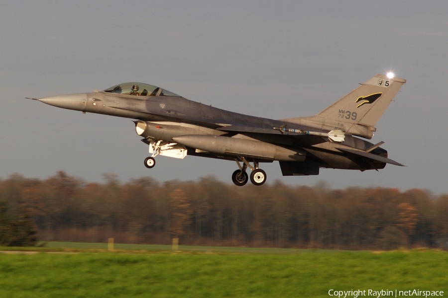 Italian Air Force (Aeronautica Militare Italiana) General Dynamics F-16A ADF Fighting Falcon (MM7239) | Photo 554348