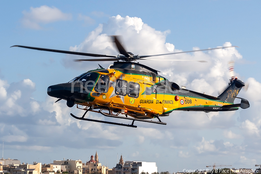 Italy - Guardia di Finanza Leonardo AW169LUH (MM82048) | Photo 594142