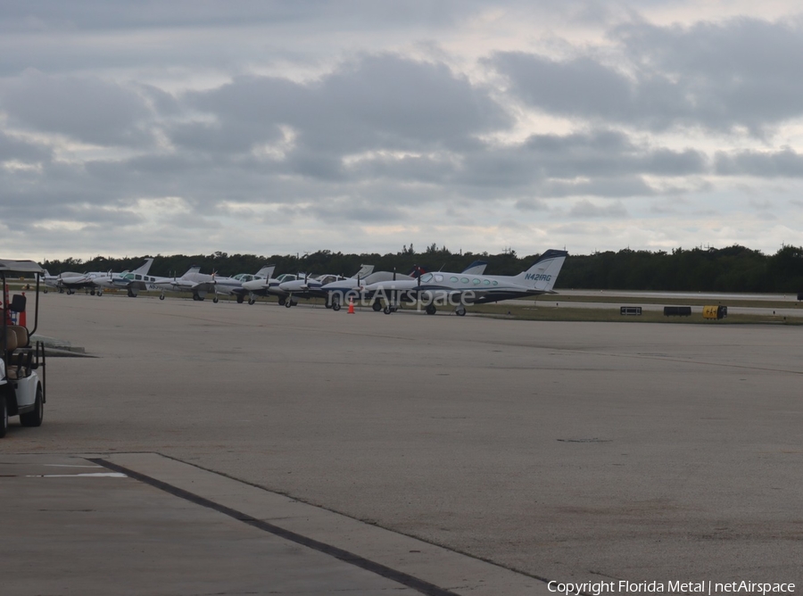 Aviation photo 549019