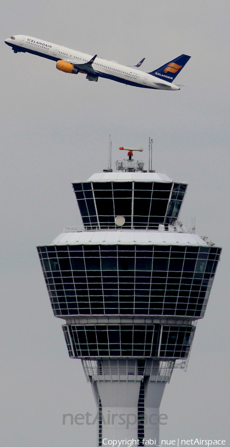 Aviation photo 105400