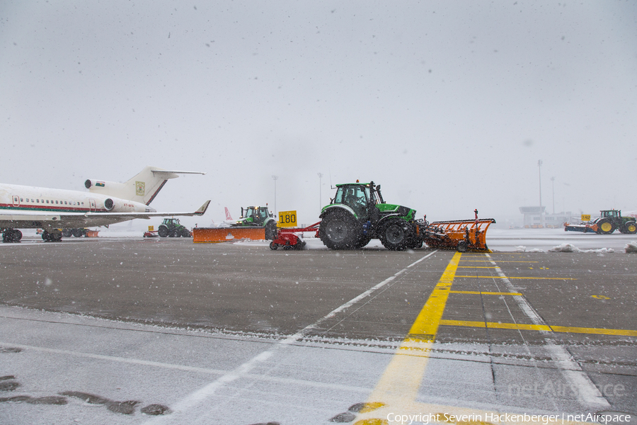 Aviation photo 226105