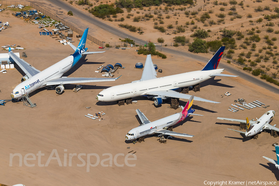 Aviation photo 676122