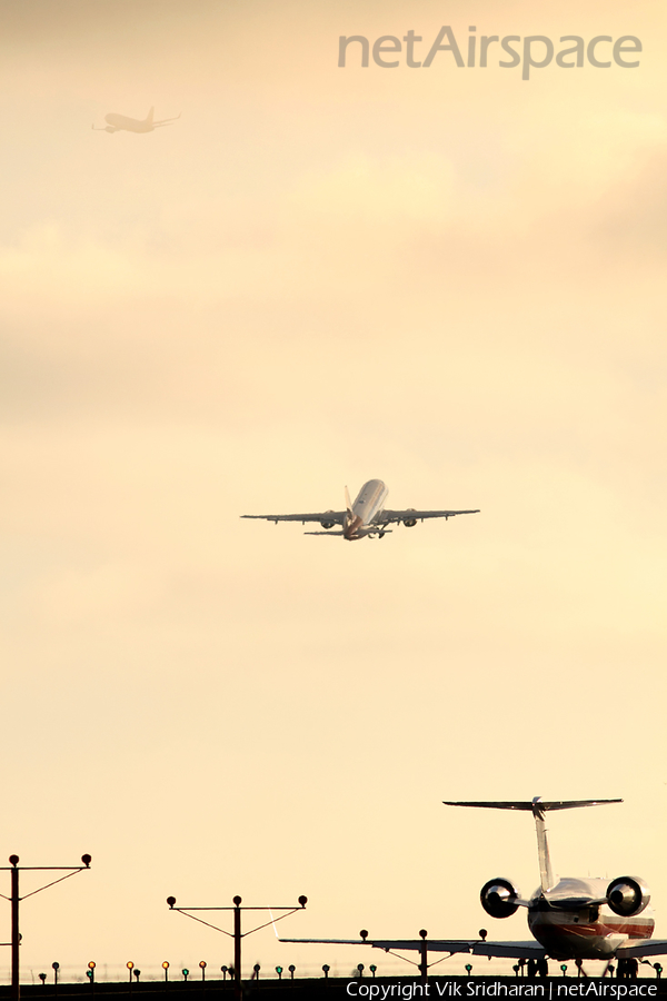 American Eagle Bombardier CRJ-200 (N*****) | Photo 30240