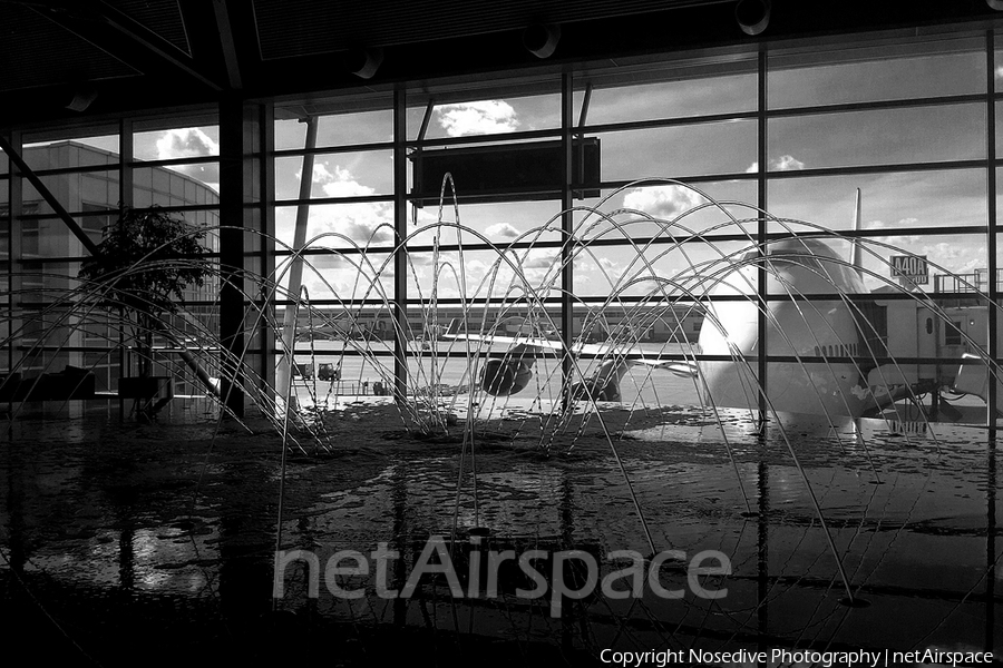 Delta Air Lines Boeing 747-451 (N*****) | Photo 6778