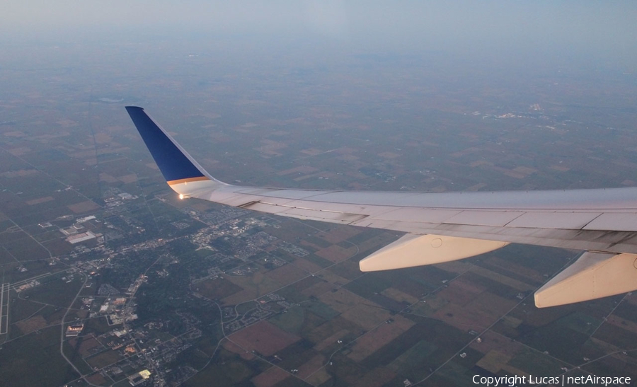 United Airlines Boeing 737-824 (N*****) | Photo 32505