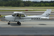 (Private) Cessna 172S Skyhawk SP (N1006V) at  Atlanta - Dekalb-Peachtree, United States