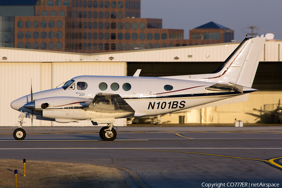 (Private) Beech B90 King Air (N101BS) | Photo 19055