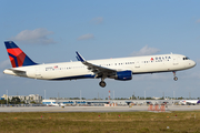 Delta Air Lines Airbus A321-211 (N101DQ) at  Miami - International, United States