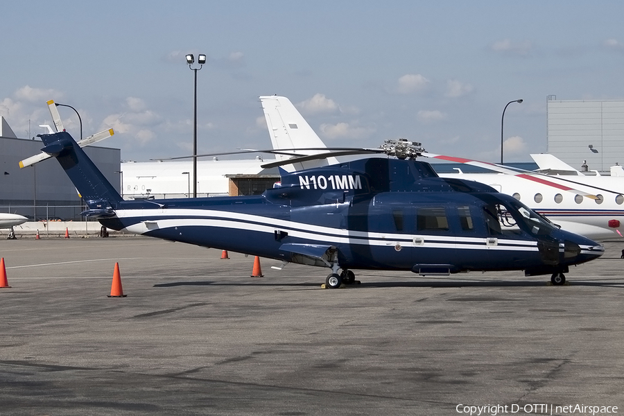 (Private) Sikorsky S-76C+ (N101MM) | Photo 177202