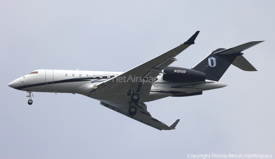 (Private) Bombardier BD-700-1A11 Global 5500 (N101UD) | Photo 482789
