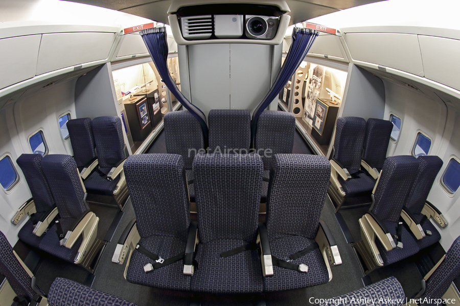 Delta Air Lines Boeing 767-232 (N102DA) | Photo 138261