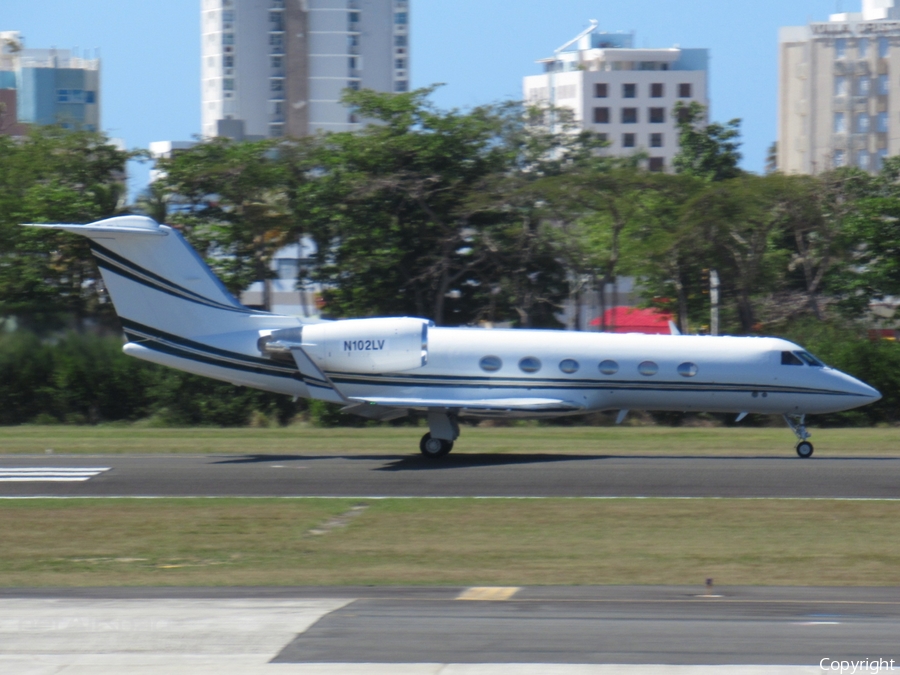 (Private) Gulfstream G-IV (N102LV) | Photo 312762
