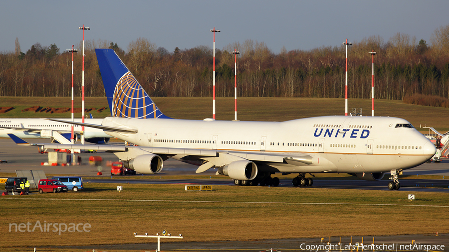 United Airlines Boeing 747-422 (N104UA) | Photo 137766