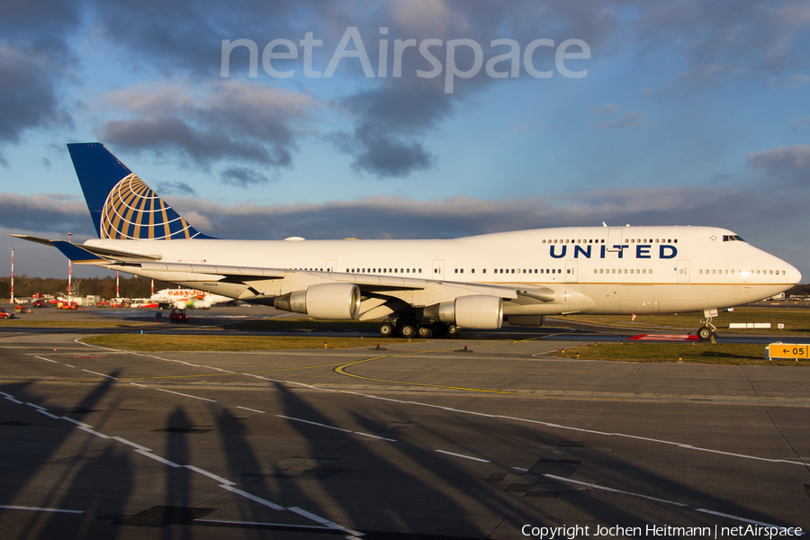 United Airlines Boeing 747-422 (N104UA) | Photo 137768