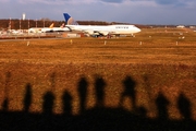 United Airlines Boeing 747-422 (N104UA) at  Hamburg - Fuhlsbuettel (Helmut Schmidt), Germany