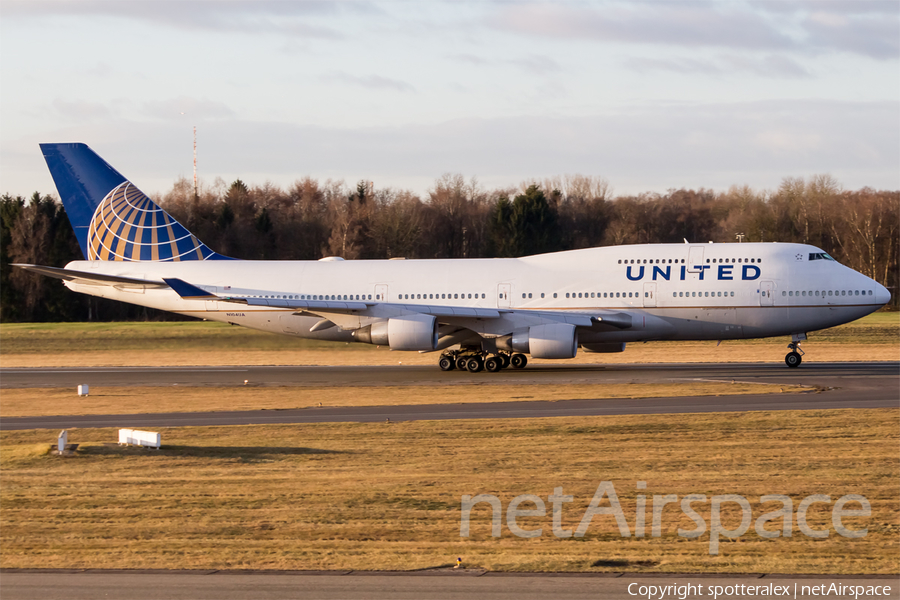 United Airlines Boeing 747-422 (N104UA) | Photo 137908