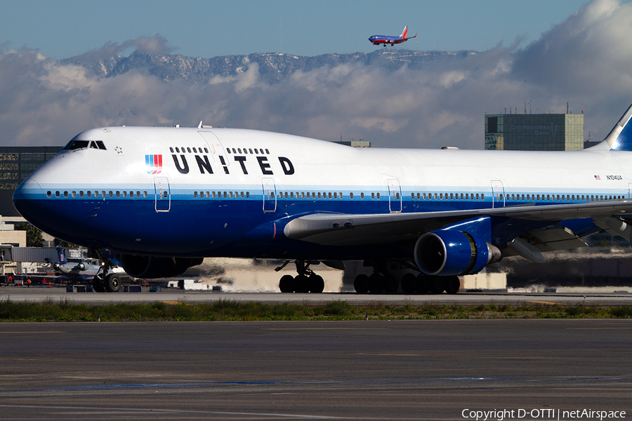 United Airlines Boeing 747-422 (N104UA) | Photo 334838