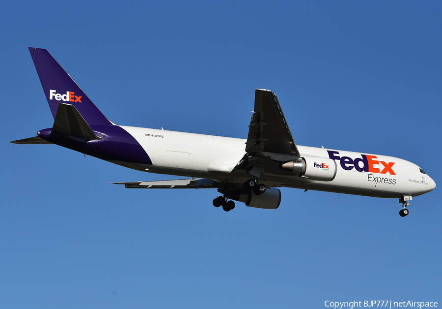 FedEx Boeing 767-3S2F(ER) (N105FE) | Photo 383748