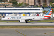 American Airlines Airbus A321-231 (N105NN) at  New York - John F. Kennedy International, United States