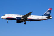 US Airways Airbus A320-214 (N105UW) at  Philadelphia - International, United States