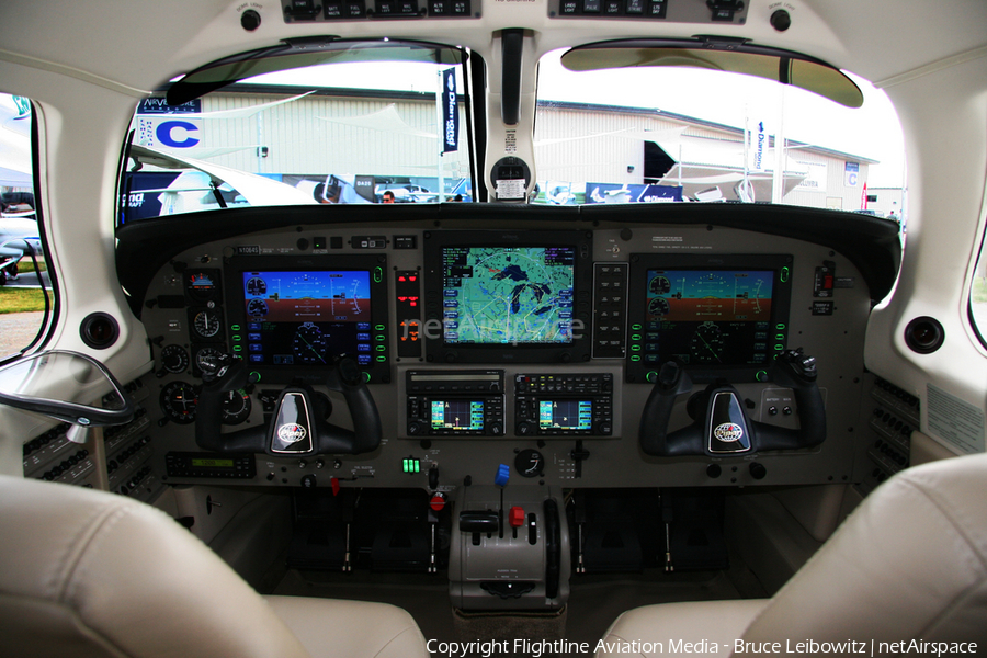 (Private) Piper PA-46-350P Malibu Mirage (N1064S) | Photo 175667
